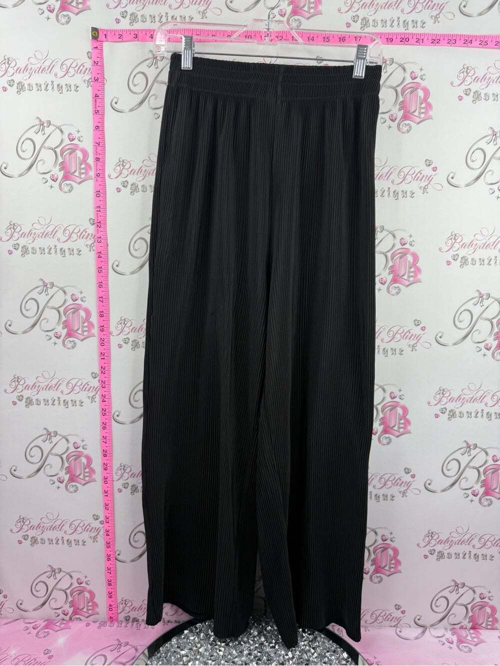 URB WOMAN wide leg pants Black Wide-Leg Pleated Pants with Elastic Waistband